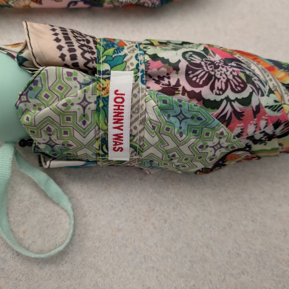 Johnny Was NWT Floral Patchwork UMBRELLA Hidden in a Teddy Bear Case with Clip! - Picture 6 of 11